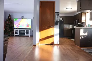 215 Prospect Cir, Shawano, WI 54166 - Photo 11