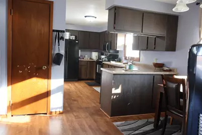 215 S Prospect Cir, Shawano, WI 54166 - Photo 9