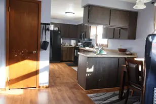 215 S Prospect Circle, Shawano, WI 54166 - Photo 9