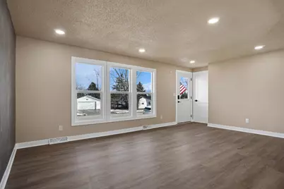 1143  Third St, Lomira, WI 53048 - Photo 3