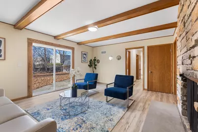 7975 S Wynbrook Ct, Oak Creek, WI 53154 - Photo 21