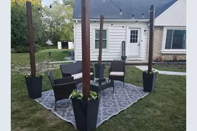 550 N Riverside Dr, Saukville, WI 53080 - Photo 27