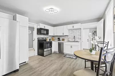 1143 S 23rd St, Manitowoc, WI 54220 - Photo 3