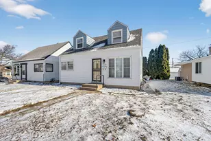 2608 S 68th St, Milwaukee, WI 53219 - Photo 3