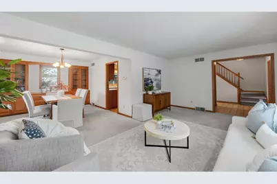 6585 N Range Line Rd, Glendale, WI 53209 - Photo 5