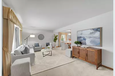 6585 N Range Line Rd, Glendale, WI 53209 - Photo 3