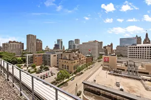 270 E Highland Ave, Milwaukee, WI 53202 - Photo 53