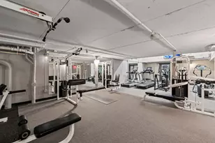 270 E Highland Ave, Milwaukee, WI 53202 - Photo 37