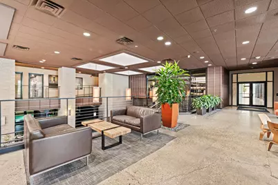 270 E Highland Ave #1021, Milwaukee, WI 53202 - Photo 29