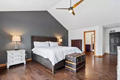 1821 N Vel R Phillips Ave, Milwaukee, WI 53212 - Photo 17