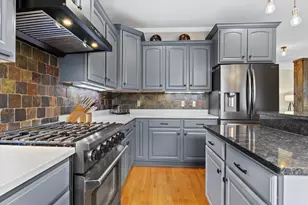 1821 N Vel R. Phillips Ave, Milwaukee, WI 53212 - Photo 35