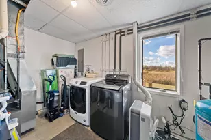 9083 Fillmore Rd, Farmington, WI 53021 - Photo 35