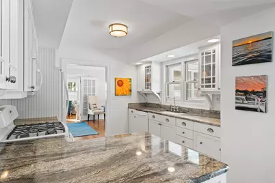 1076  Shabbona Dr, Fontana, WI 53125 - Photo 27