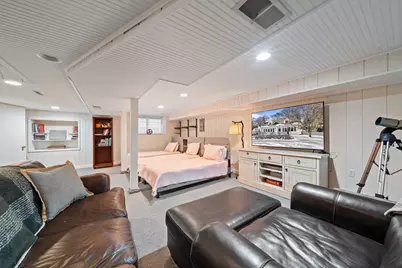 1076  Shabbona Dr, Fontana, WI 53125 - Photo 63