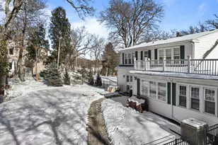 1076 Shabbona Dr, Fontana, WI 53125 - Photo 103