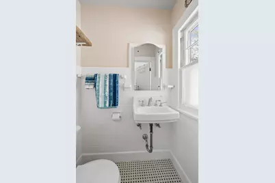 1076  Shabbona Dr, Fontana, WI 53125 - Photo 45