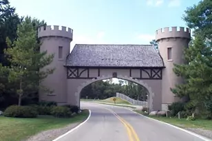 1076 Shabbona Dr, Fontana, WI 53125 - Photo 83