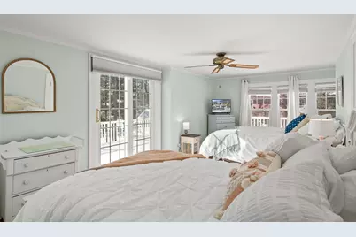 1076  Shabbona Dr, Fontana, WI 53125 - Photo 57