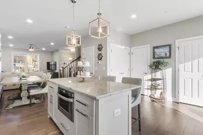 173  2nd Ave #12, Fontana, WI 53125 - Photo 7