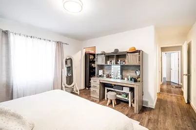 114  Manor Ct, Slinger, WI 53086 - Photo 15