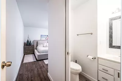 114  Manor Ct, Slinger, WI 53086 - Photo 17