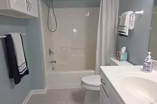 9155 W Elm Ct, Franklin, WI 53132 - Photo 21