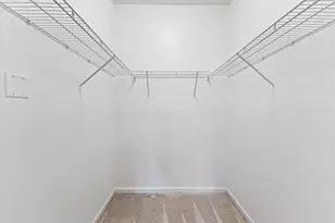 9155 W Elm Ct, Franklin, WI 53132 - Photo 17