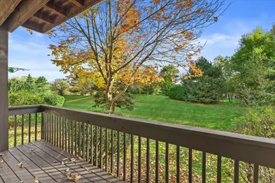 9155 W Elm Ct #C, Franklin, WI 53132 - Photo 7