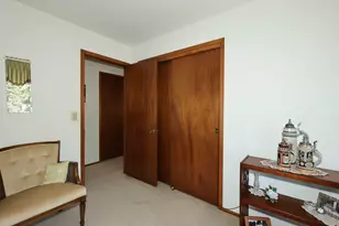 15035 W Kingsway Dr, New Berlin, WI 53151 - Photo 31