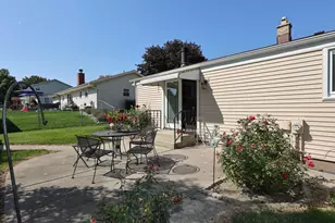 15035 W Kingsway Dr, New Berlin, WI 53151 - Photo 25