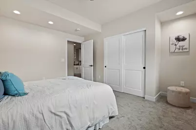 7046  Stonewood Ln, Lannon, WI 53046 - Photo 27