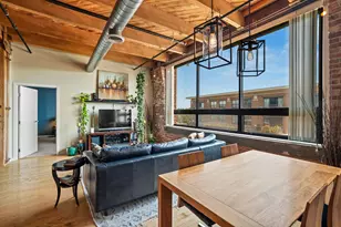 234 E Reservoir Ave, Milwaukee, WI 53212 - Photo 7