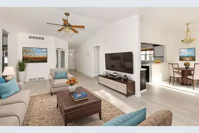 5228 S Hidden Dr, Greenfield, WI 53221 - Photo 5