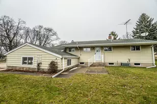 325 W Dodge St, Port Washington, WI 53074 - Photo 17