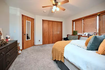 17  Williams St, Lewiston, MN 55952 - Photo 9