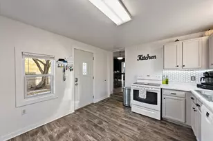 1430 Virginia Ave, Sheboygan, WI 53081 - Photo 9