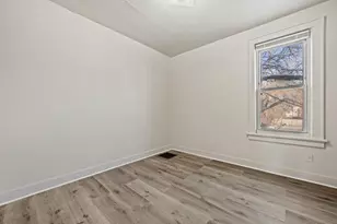 2724 N Palmer St, Milwaukee, WI 53212 - Photo 7