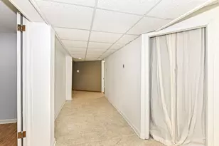 6206 W Fairlane Ave, Brown Deer, WI 53223 - Photo 25