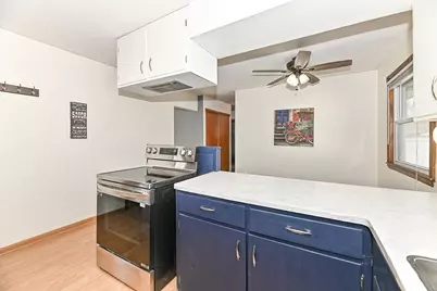 6206 W Fairlane Ave, Brown Deer, WI 53223 - Photo 11