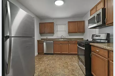 7502  29th Ave, Kenosha, WI 53143 - Photo 5