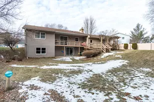 632 Herman Ct, Onalaska, WI 54650 - Photo 11