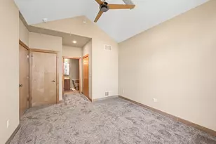 7513 W Tuckaway Pines Cir, Franklin, WI 53132 - Photo 43