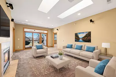 7513 W Tuckaway Pines Cir, Franklin, WI 53132 - Photo 13