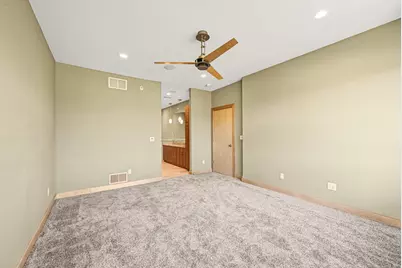 7513 W Tuckaway Pines Cir, Franklin, WI 53132 - Photo 41