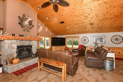 W179S8246  Pioneer Dr, Muskego, WI 53150 - Photo 13