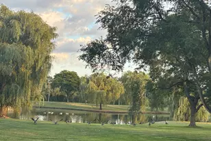 321 Park Hill Dr, Pewaukee, WI 53072 - Photo 21