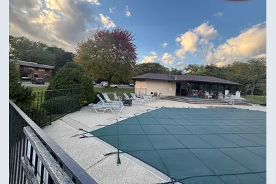 321  Park Hill Dr #A, Pewaukee, WI 53072 - Photo 23