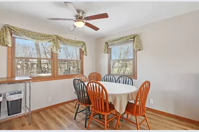 949 E Prospect St, Lake Mills, WI 53551 - Photo 15