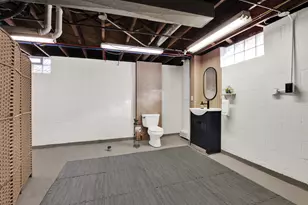 818 S 94th St, West Allis, WI 53214 - Photo 17