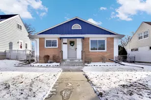 818 S 94th St, West Allis, WI 53214 - Photo 29
